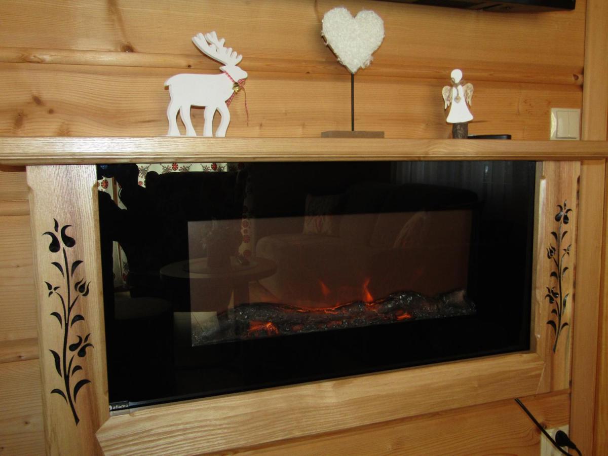 Chalet & *