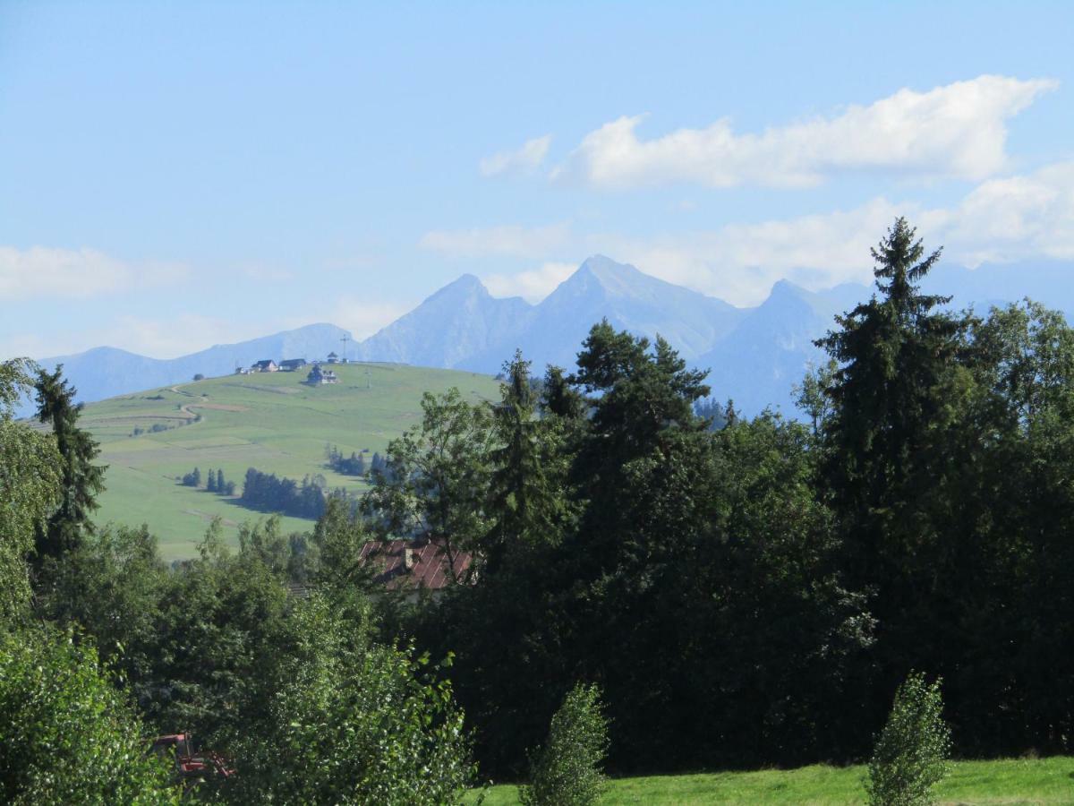 Chalet & *